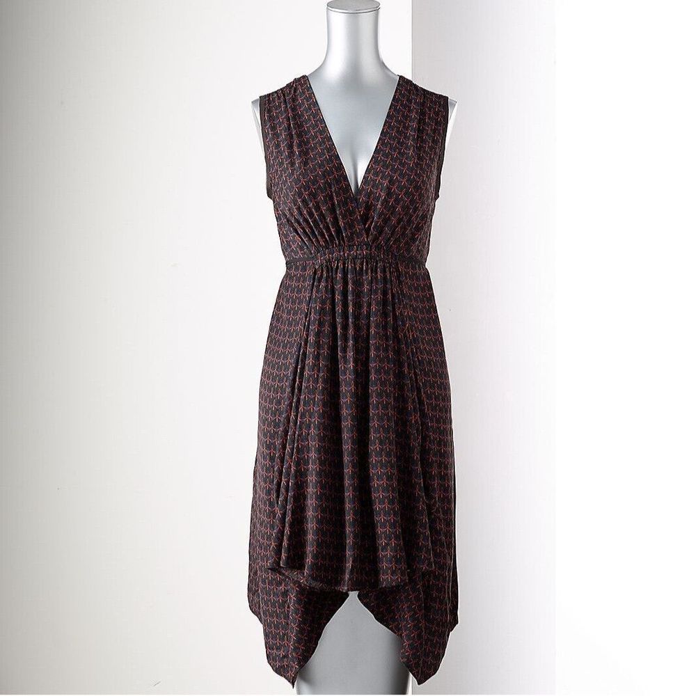 Simply Vera Wang Dress Surplice Neck Sleeveless Shark Bite Hem Size XS NWT